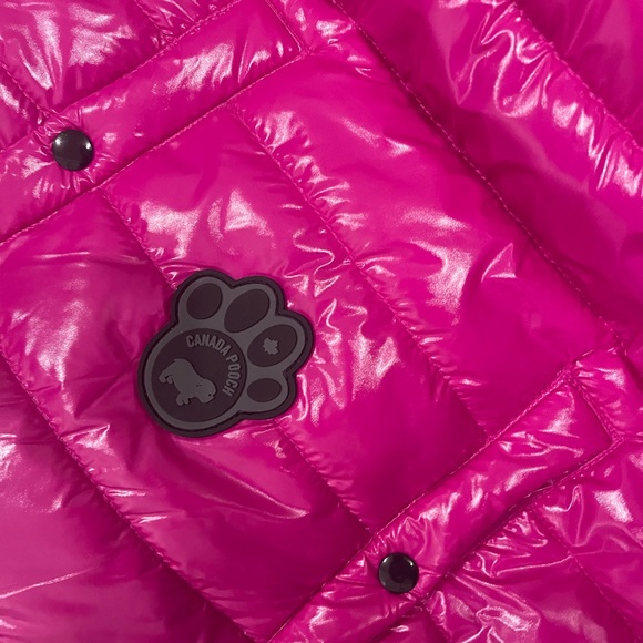 Canada Pooch Puffer Vest - Picture 4 of 5